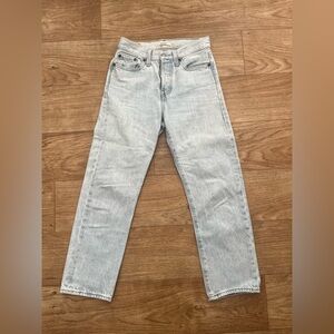Levi’s jeans size 24